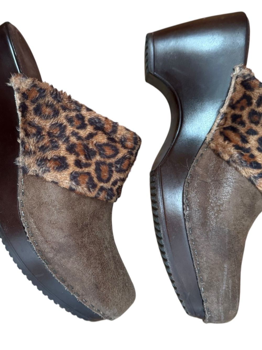 Women’s Vintage Spanish Made Cheetah Clogs